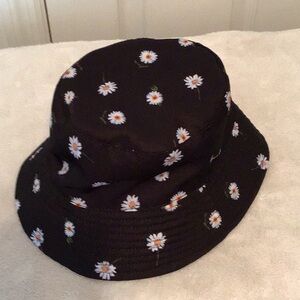 Alice & Olivia Reversible Bucket Hat